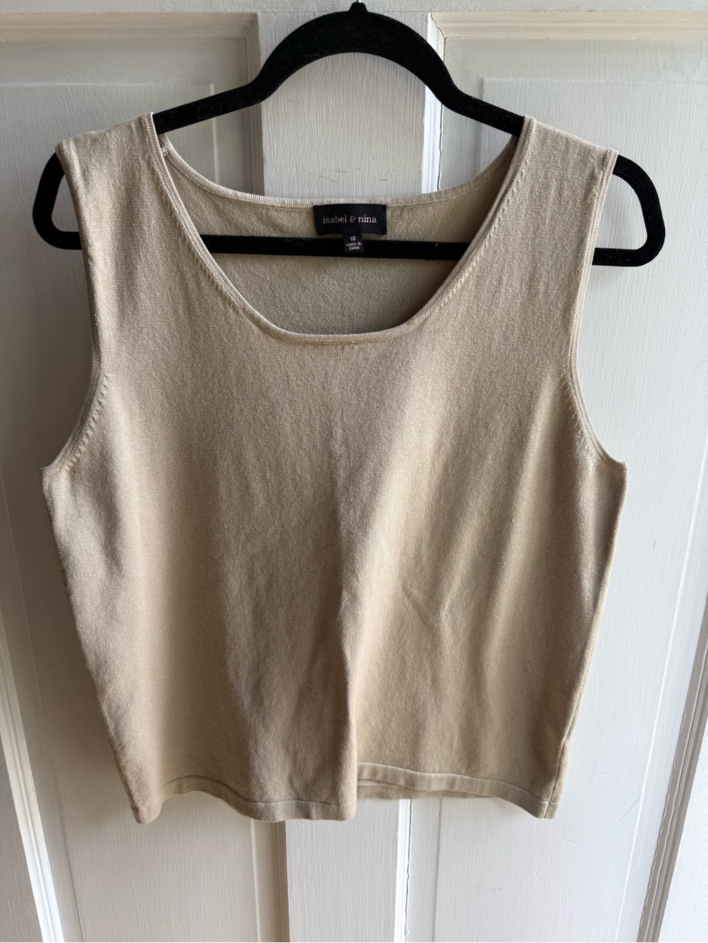 Isabel & Nina Cream Scoop Neck Tank Top